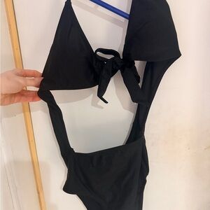 Cupshe Black One Piece Swimsuit